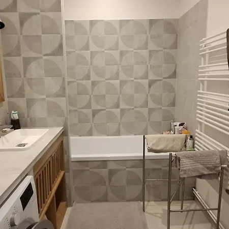 Apartment Bright T3 Near Park Lyon